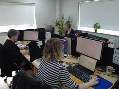 Professional customer service and communication